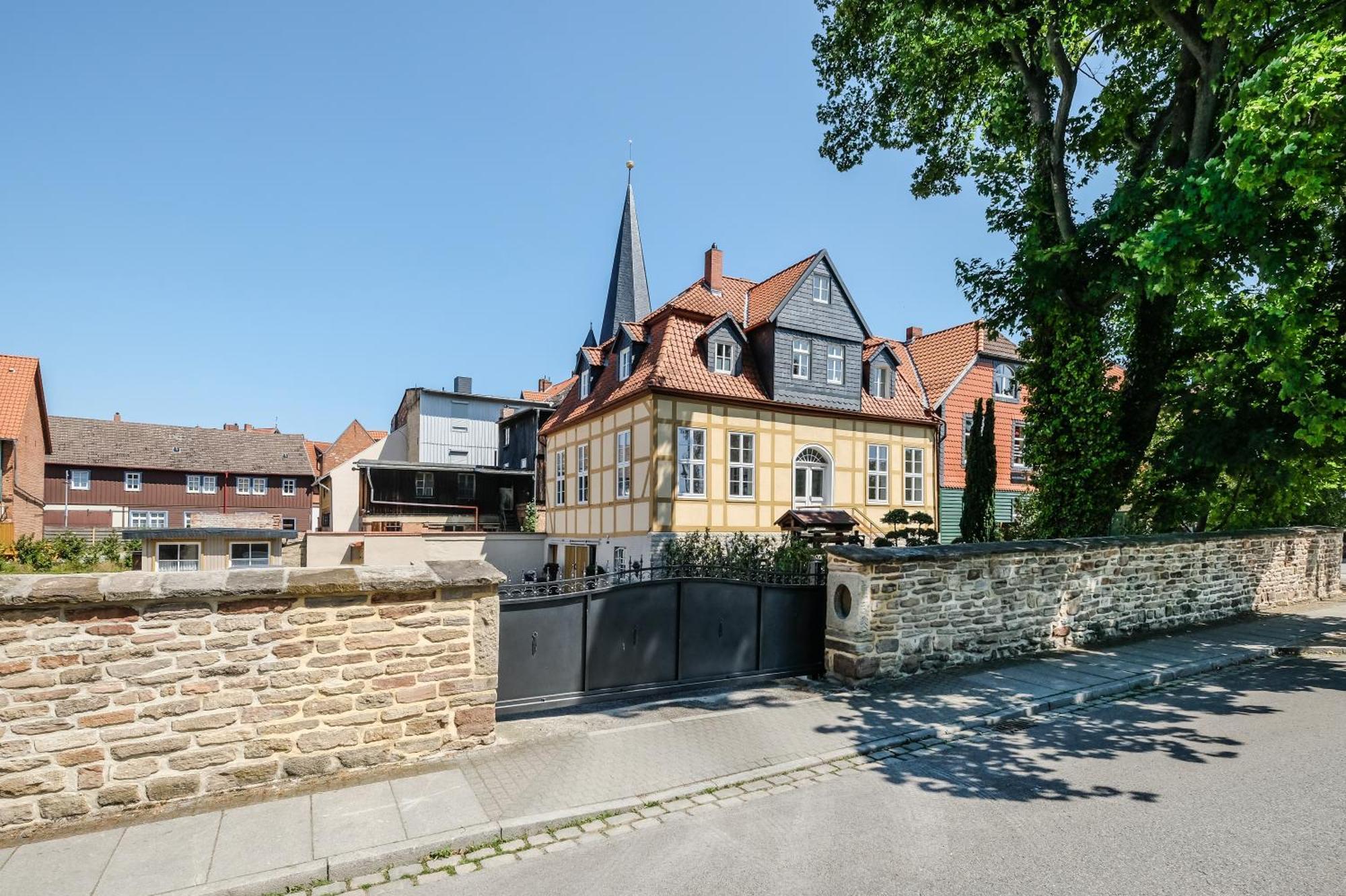 "Harztraeume No2" Parkplatz - Zentrum - Brockenbahn - 2 Sz Wernigerode Luaran gambar